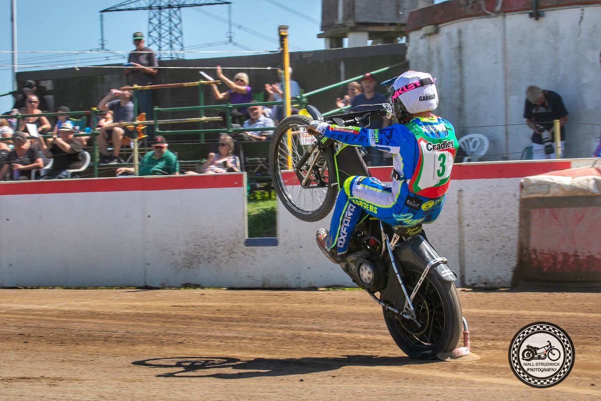 Niall Strudwick Photography tweet media