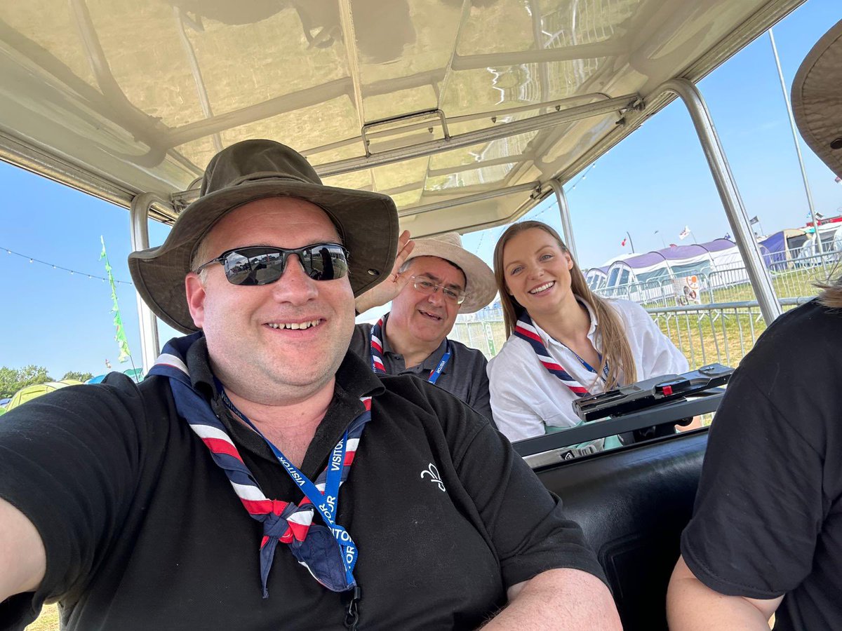 Simon Carter tweet media