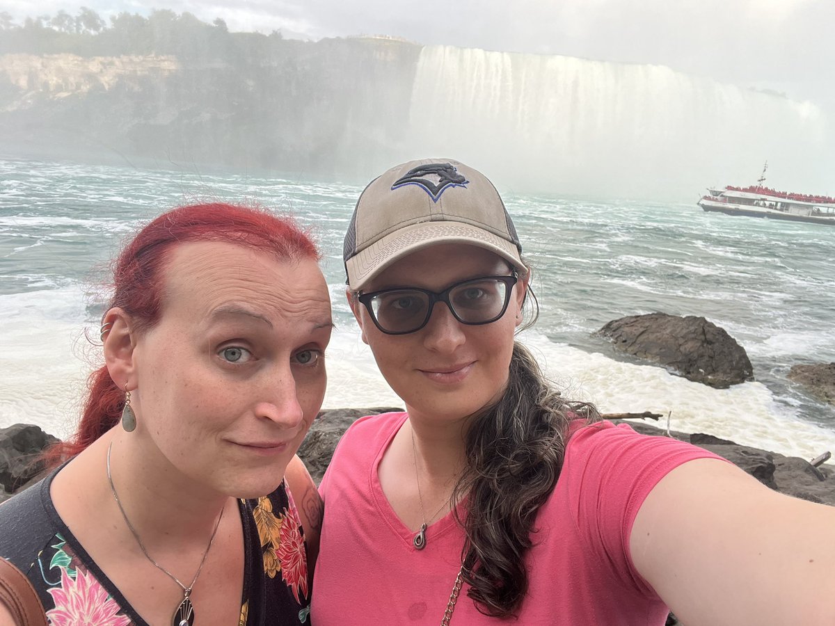 discardina's tweet photo. Spent a lovely 2nd Anniversary with my girl this week in Niagara. https://t.co/PshjzYnXlR