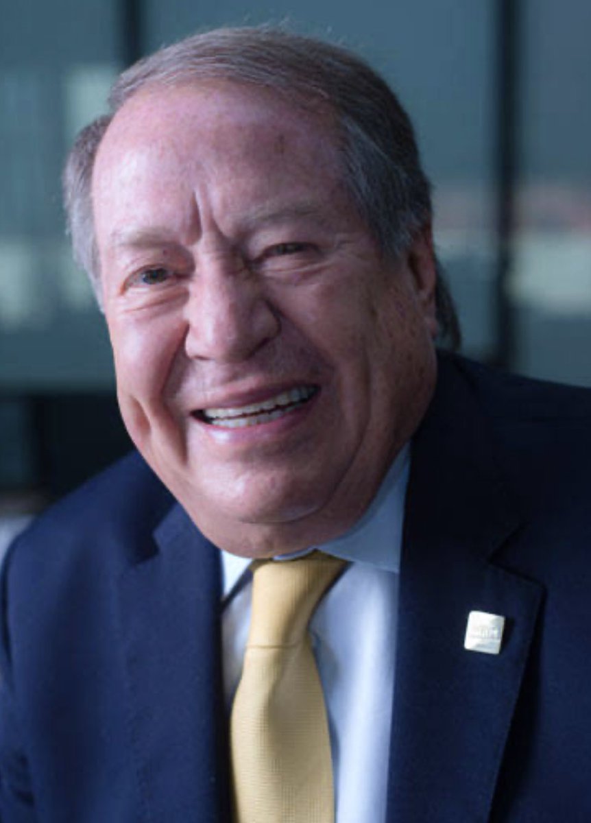 Lamento profundamente el fallecimiento de don Edilberto Huesca, destacado empresario radiofónico y extraordinario ser humano. Un tipazo inolvidable. Fue un privilegio coincidir con él. Me dio trabajo en sus emisoras en cuatro etapas distintas. Un abrazo muy cariñoso a toda su