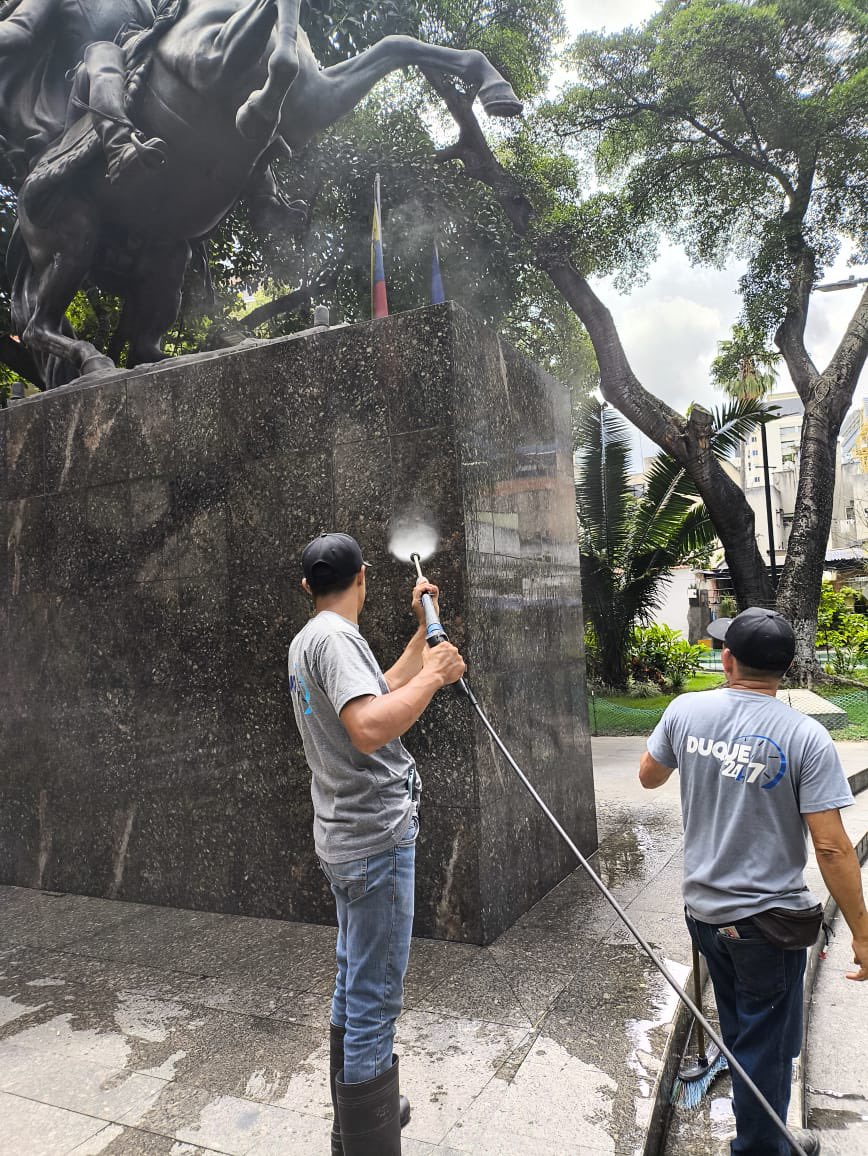 Trabajadores de Chacao 24/7 tweet media