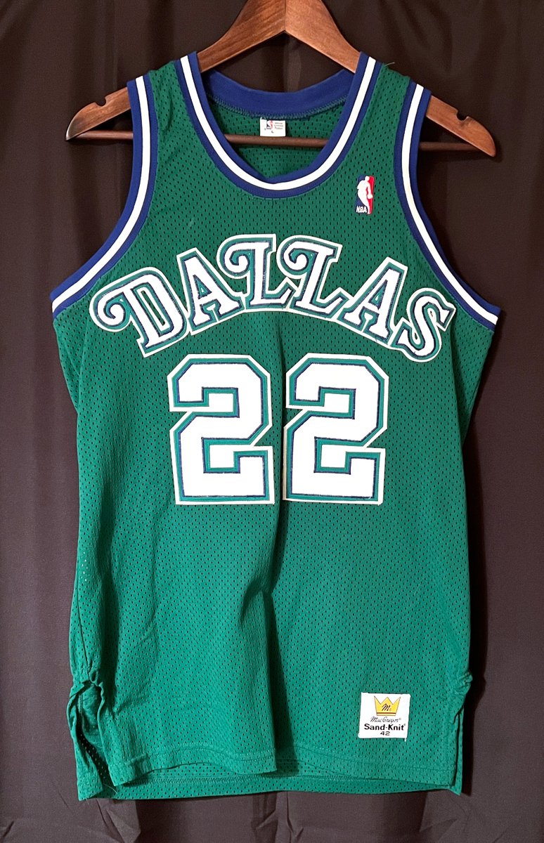 TheDailyMav's tweet photo. 🚨🏀 Attention #MFFL! 🚨 Selling part of my #DallasMavericks jersey collection! From vintage classics to modern must-haves. Don’t miss owning a piece of #Mavs history! Message me or follow the link!

9th: Ro!

https://t.co/8rJfTYO2lj

#NBA #USABasketball #Olympics #LeBron https://t.co/4VwhICpK7E