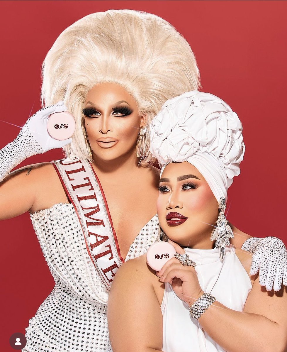 RoxxxyAndrews's tweet image. THE ULTIMATE SETTING POWDER, for the ULTIMATE QUEENS!!! Only availiable at @OneSizeBeauty @patrickstarrr
onesizebeauty.com/products/setti…