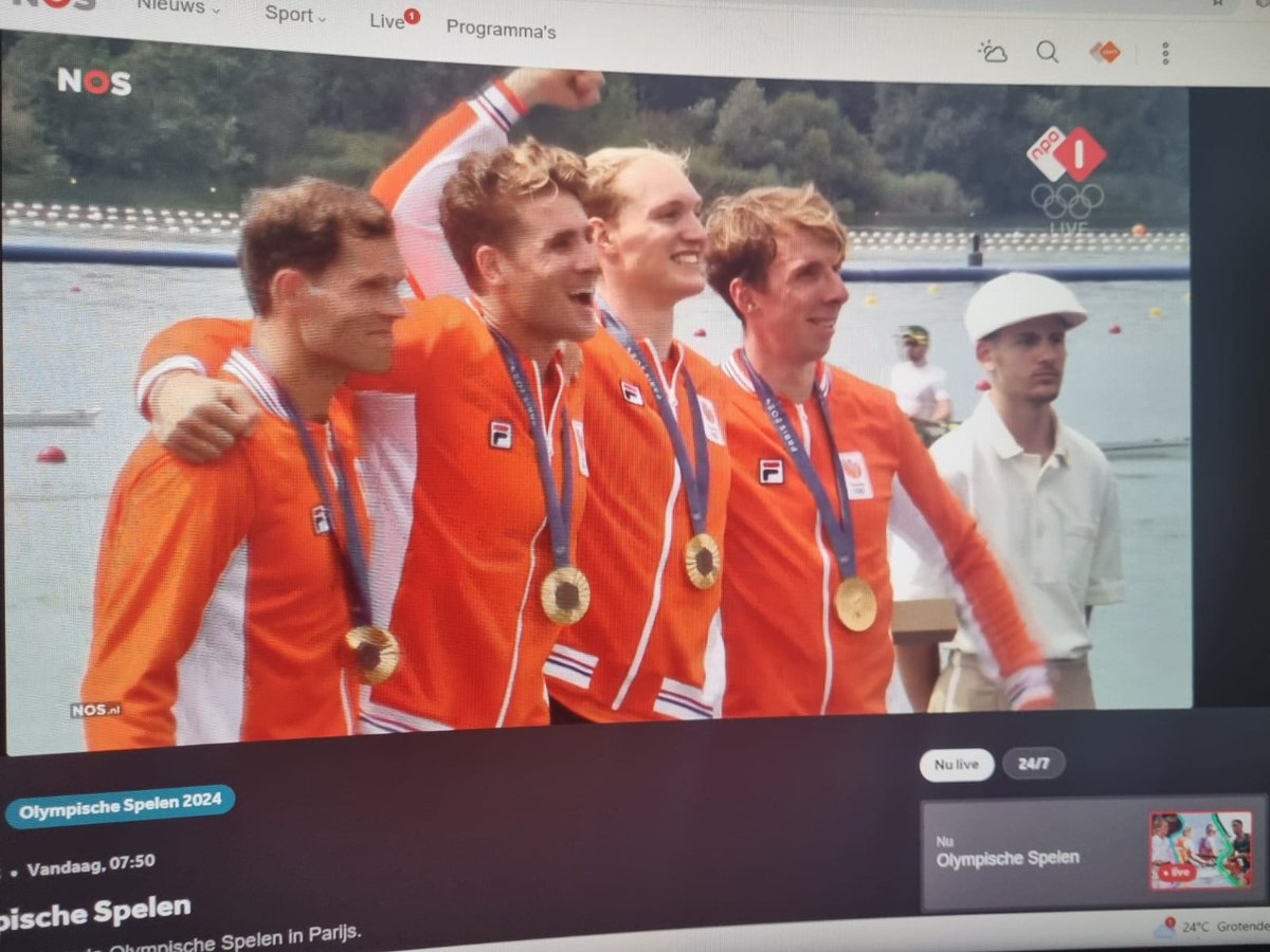 Leidenaar Finn Florijn van Die Leythe behaalt samen met Lennart van Lierop, Tone Wieten en Koen Metsemakers olympisch goud in de dubbelvier.