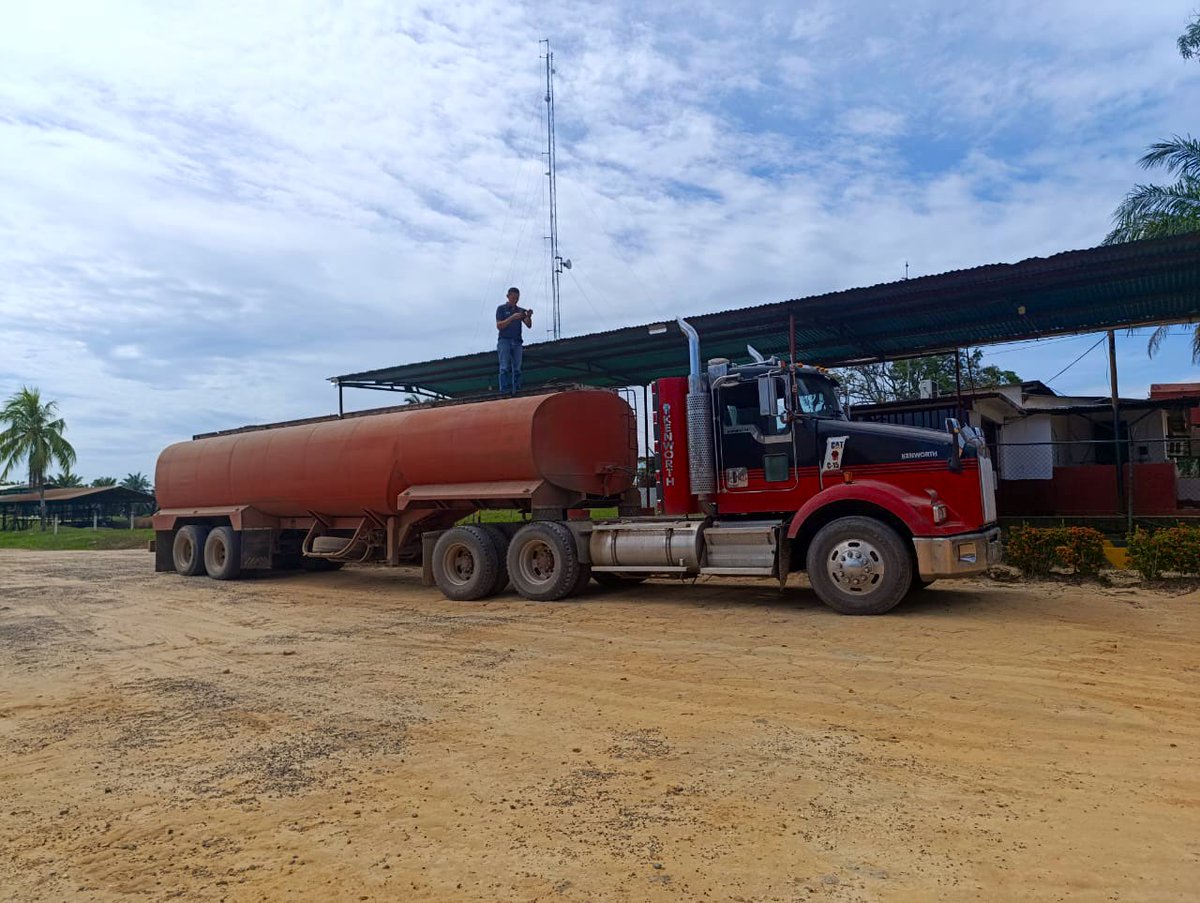 DianaIndustrias's tweet photo. #31Jul |Nuestras operaciones en las Plantas Extractoras, Palmeras Diana del Lago y Palmeras de Casigua “PACASA”, continúan sus trabajos en la extracción de la materia prima del fruto de Palma, de esta forma seguimos garantizando la producción nacional y soberanía alimentaria. https://t.co/tNc6MIc7tA