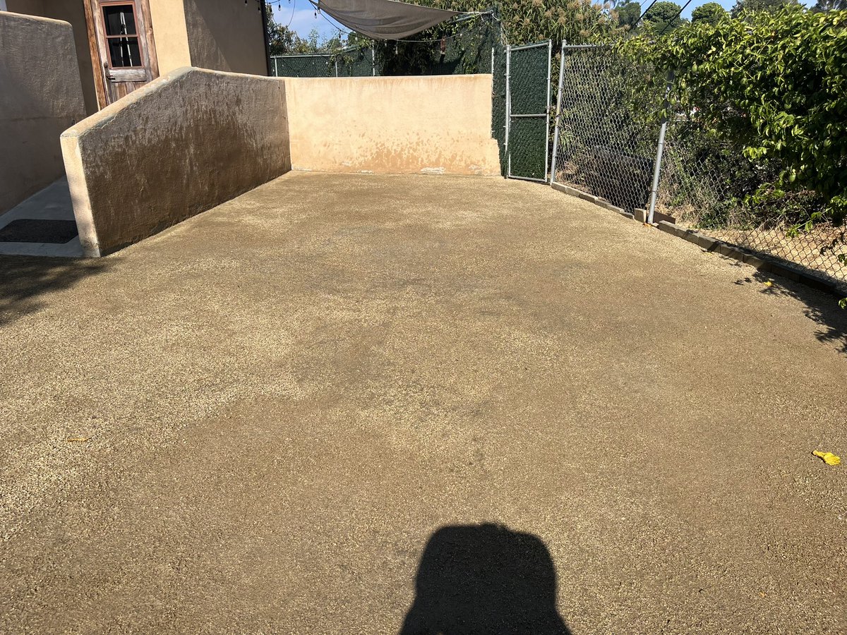 LevelUpSDLFG's tweet photo. This is our 2nd job with this customer. Edgar and his crew regraded the backyard followed by installing gopher wire, felt and gold DG! Before and after results are incredible! 

#LevelUpHomeImprovement #GeneralContractors #LandScape #GopherWire #Felt #GoldDG #SanDiego https://t.co/RI4RpZRrL2