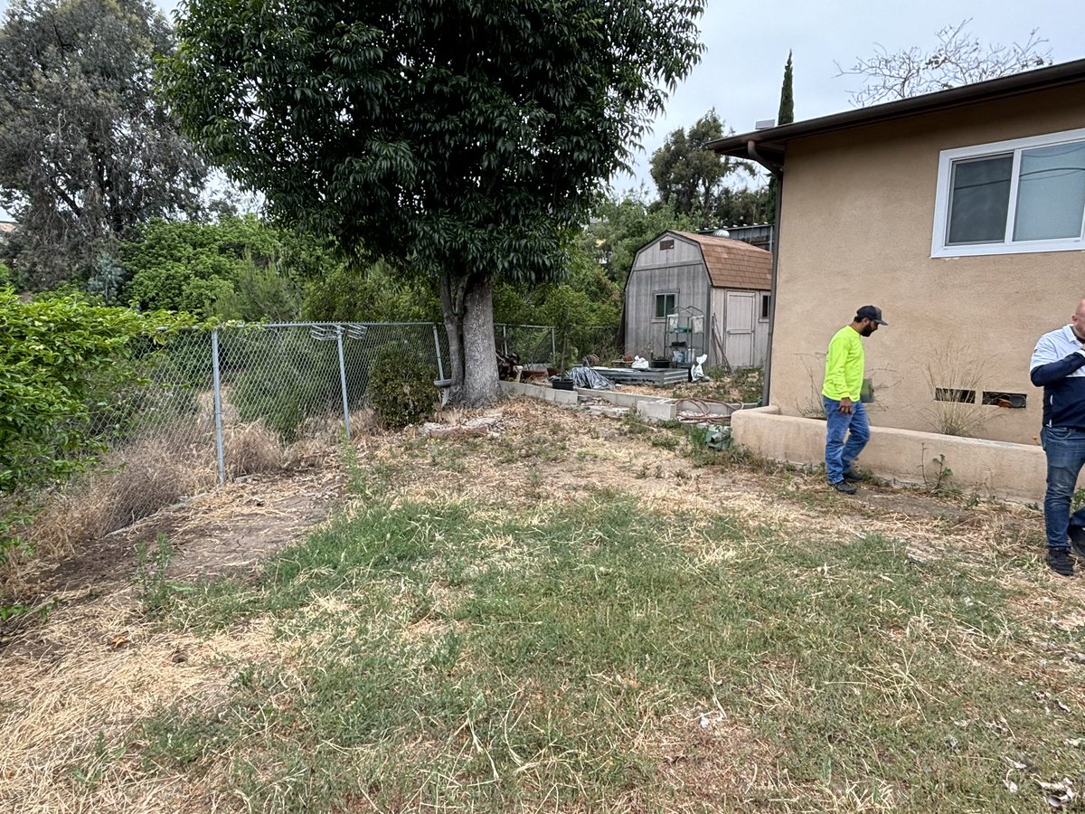 LevelUpSDLFG's tweet photo. This is our 2nd job with this customer. Edgar and his crew regraded the backyard followed by installing gopher wire, felt and gold DG! Before and after results are incredible! 

#LevelUpHomeImprovement #GeneralContractors #LandScape #GopherWire #Felt #GoldDG #SanDiego https://t.co/RI4RpZRrL2