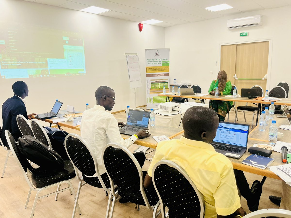MariamTendou's tweet photo. Seconde journée de l’atelier de planification de la mise à jour du Plan National de communication et de plaidoyer du #PSMN2 ( Plan Stratégique Multisectoriel de Nutrition) 2024-2028. Organisé par le Conseil National de Nutrition avec la participation des participants issus des ministères sectoriels concernés et des institutions internationales d’aide au développement.
Images des travaux de groupes — ici en tant que Consultante principale avec l’ équipe des spécialistes en comm de #BAANTOU agence, en appui au Développement des Outils de communication et messages clés par canaux et catégories de cibles.
Saly, Sénégal 🇸🇳
#PSMN
#CNDN