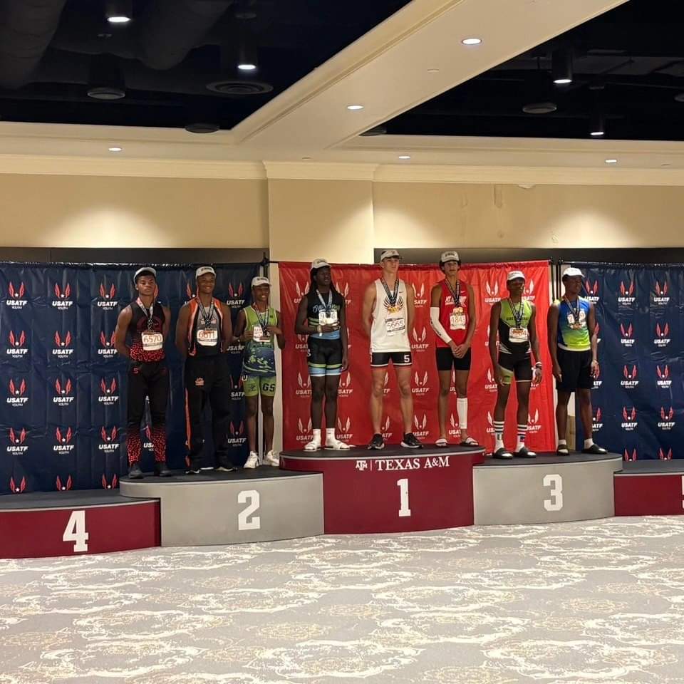 IamCoachDRich's tweet photo. #AllAmericanAlert Congratulations to our Double Hitter Ari'eon Stevenson
This young man battled an injury this season and came back to be an All American in two hurdle events.
100 hurdles 4th in the nation
200 hurdles 8th in the nation
#ArizonaCheetahs https://t.co/TiAtgHXevP