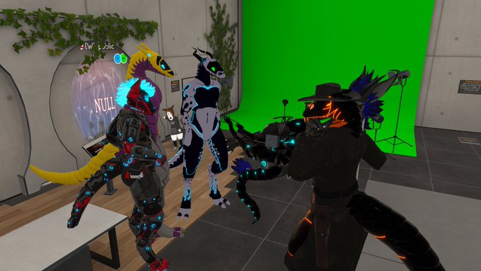 Chilling with these adorable beans the other night @Harry_The_Synth @Hidden_Cami @FoxerTheSergal @X3Rocket