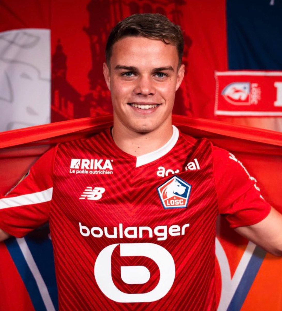 #Deportivo7a0 | AHORA |

#GELP #CGE 🐺 🔥 Ignacio Miramon es nuevo refuerzo de #Boca, llega a préstamo por 18 meses.

En el último mes recibió 3 ofrecimientos de Gimnasia para volver, pero los 3 fueron rechazados por el jugador.