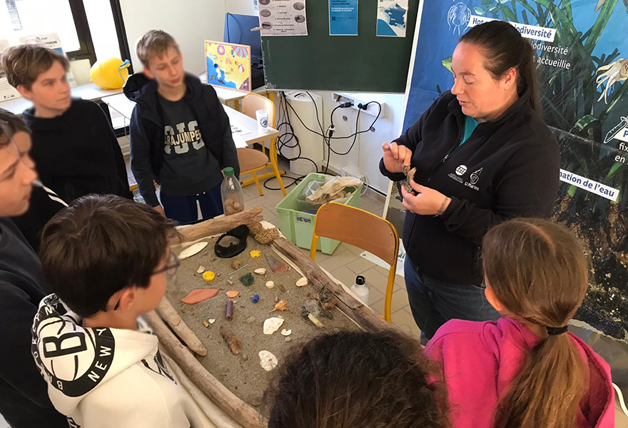 🔎🙋‍♀️Focus sur la participation des jeunes publics sur l’avenir de la mer Méditerranée
Le partenariat avec les Centres Permanents d’Initiatives pour l’Environnement (CPIE) nous a permis d’aller à leur rencontre sur le terrain
👉 + d'infos : swll.to/JeunesCPIE

#debatlithium