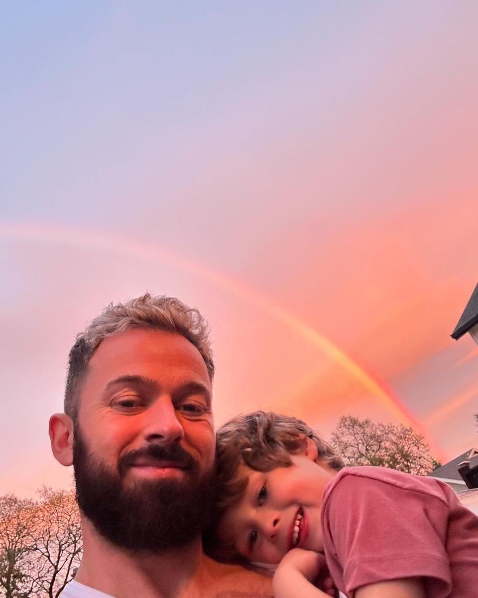 Artem Chigvintsev tweet media