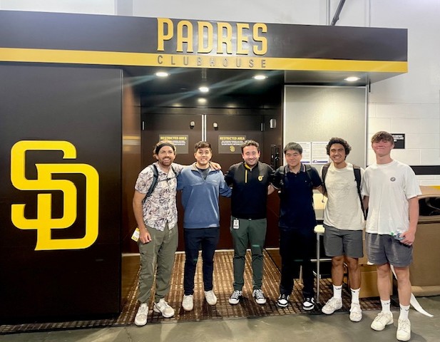 HDSIUCSD's tweet photo. Huge thanks to Adam Esquer, Vice President of Baseball R&amp;D for the Padres, for giving us an insider's view into data science in sports! Great questions, insightful advice on breaking into the baseball industry, and valuable feedback on our research projects. 
#HDSI #Padres #UCSD https://t.co/YrJjaYzWSg