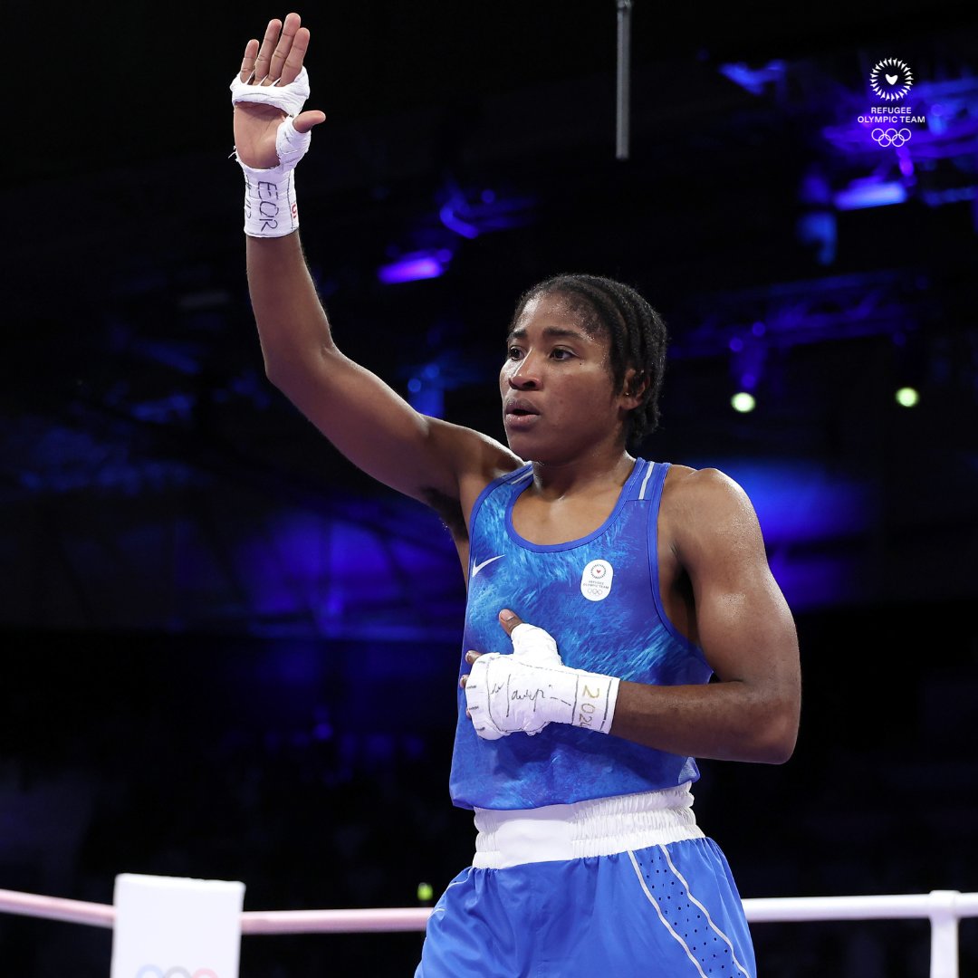 RefugeesOlympic's tweet photo. @CindyNgamba appreciation post ❤️

Today, Cindy beat ex-World Champ Tammara Thibeault and qualified for the quarter-finals at #Paris2024.
Tammara gave Cindy a warm congratulatory hug, showcasing the best of the Olympic spirit!

#ForThe100Million https://t.co/nzy1PXh47d