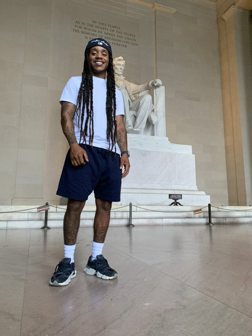 1 pic. being regular degular in D.C. https://t.co/cxwBnMzwIC
