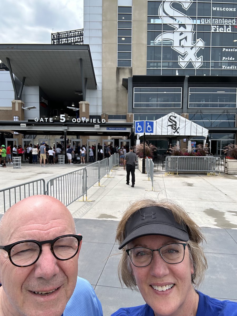 jeritz1's tweet image. At WhiteSox Park. Royals-White Sox afternoon matinee