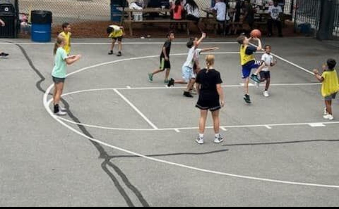 Methuen High School Girls Basketball (@rangersbball1) on Twitter photo Hugeeee shout out to these two incoming freshman. Volunteered three days asking nothing in return…Their leadership was amazing to watch!!! The future is extremely bright..thank you girls for being amazing and giving back to our community!!!
<a href="/cityofmethuen/">City of Methuen</a> <a href="/MPS_MethuenHigh/">Methuen High School</a> Hugeeee shout out to these two incoming freshman. Volunteered three days asking nothing in return…Their leadership was amazing to watch!!! The future is extremely bright..thank you girls for being amazing and giving back to our community!!!
<a href="/cityofmethuen/">City of Methuen</a> <a href="/MPS_MethuenHigh/">Methuen High School</a>