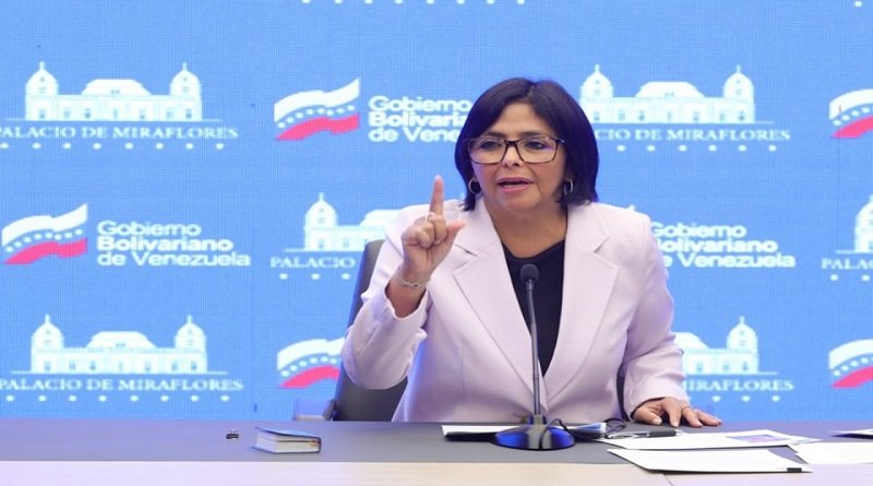 Movimiento Revolucionario TUPAMARO Vzla. (@tupamaromrt_) on Twitter photo 📢🔁Vicepresidenta de la República <a href="/delcyrodriguezv/">Delcy Rodríguez</a> responde a declaraciones injerencistas de Kamala Harris.
#VenezuelaEsPaz ⬇️⬇️
vtv.gob.ve/vicepresidenta… 📢🔁Vicepresidenta de la República <a href="/delcyrodriguezv/">Delcy Rodríguez</a> responde a declaraciones injerencistas de Kamala Harris.
#VenezuelaEsPaz ⬇️⬇️
vtv.gob.ve/vicepresidenta…