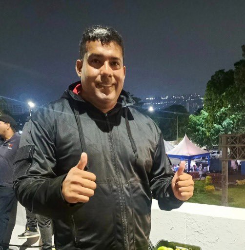 zuricht94's tweet photo. Richard Escalona: Es jefe de los grupos paramilitares o colectivos en Barquisimeto, Lara. Su principal colectivo es la RED ELCO, su base de operaciones está ubicada en el Barrio Japón, detrás del Domo Bolivariano. https://t.co/bBCo8DwzVv