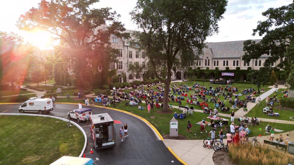 The Quad has been rockin' all summer long courtesy of our Summer Sounds concert series! Join in the fun tonight at 7 p.m. for a performance from the acoustic trio Cheap Talking Wine.