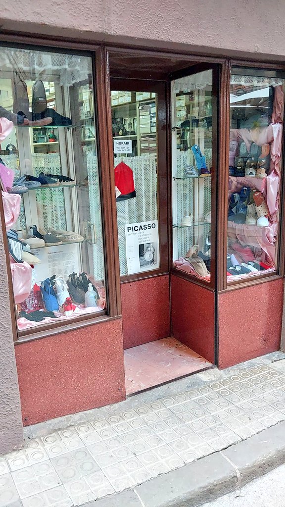Mossèn Benet tweet media