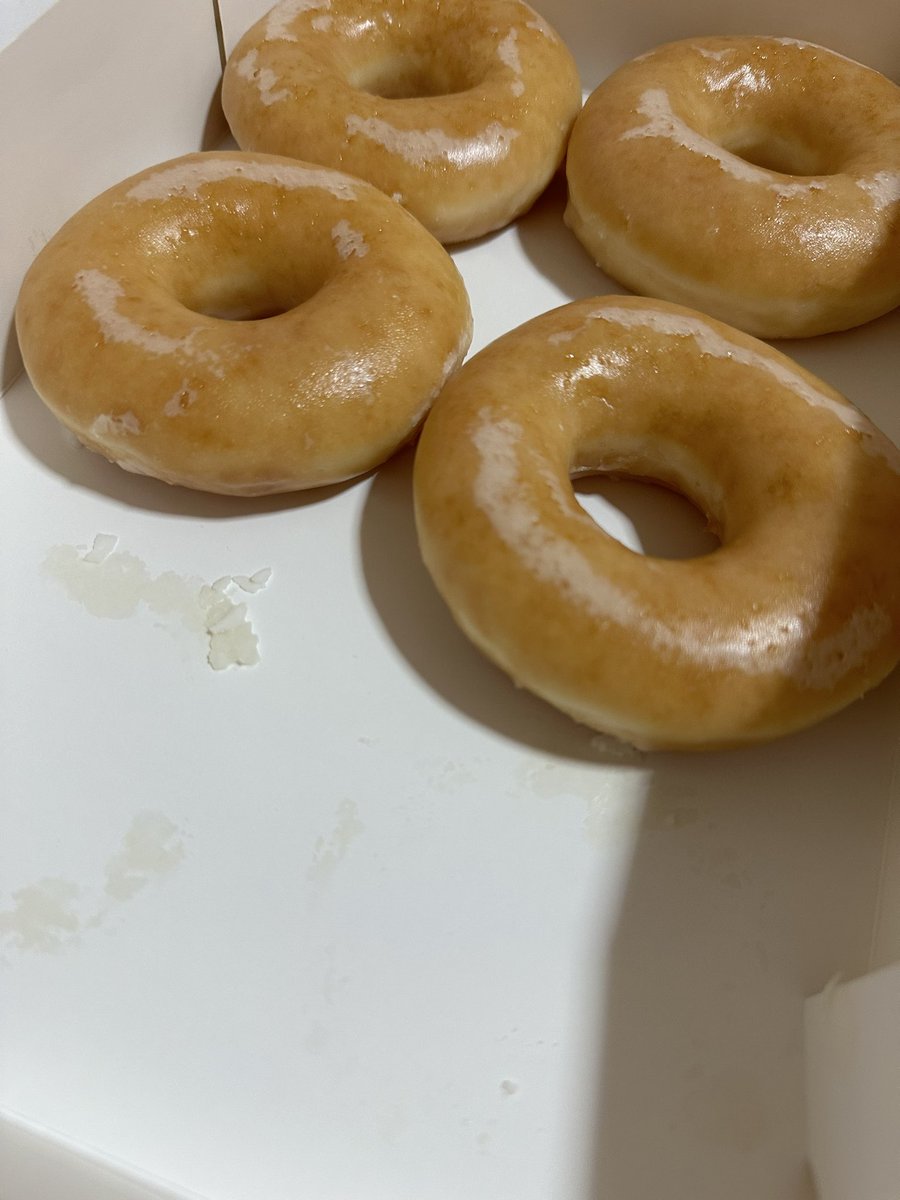 <3 <a href="/itsmezhongx/">ซาวาดะ ซ่งคลุง</a> <a href="/itsmejackkx/">ไอ๊สึ b0i</a>