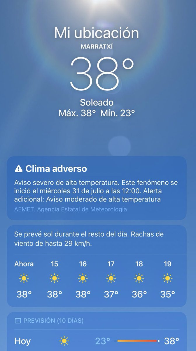 Lo peor no es que hace 40 grados a la sombra, lo peor es laburar en una cocina que casi llegas a los 50 grados, extraño el invierno