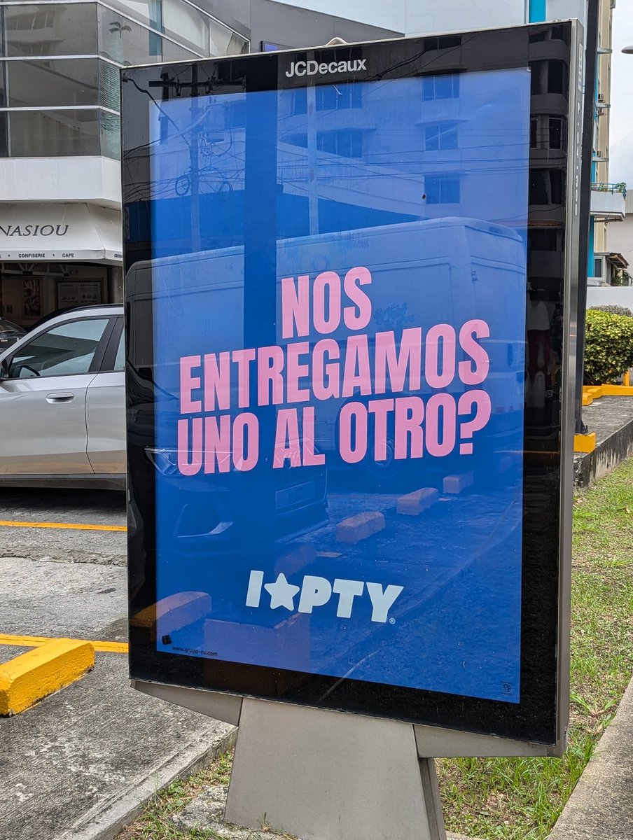 istarpty's tweet image. I⭐PTY
Nuestra ciudad necesita brillar, más de lo que brilla actualmente y más de lo que brilló años antes.

Necesitamos todos una Ciudad de Panamá más limpia, más cívica, con más luz, NO solo para el turista que podría visitarnos, sino también (y más importante) para nosotros 🙏