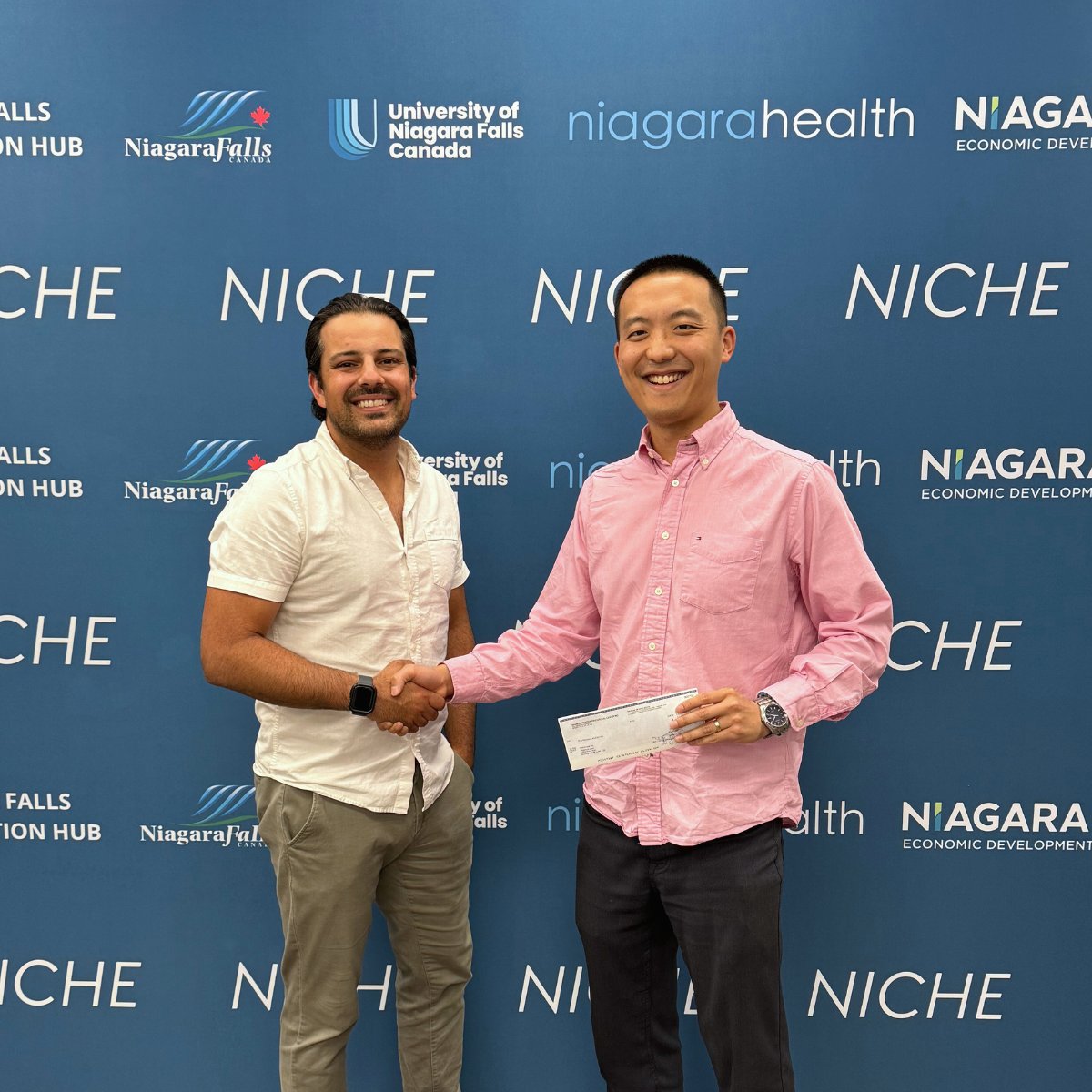 We are honoured to give this special shoutout to the winners of the NICHE Healthcare Innovation pitch competition!

Congratulations to 

1st Place: Hypercare - Albert Tai 
2nd Place: Health Hub - Dr. Pouria Sadeghi, M.D.
3rd Place: Docere Health, Luka Lamaj
