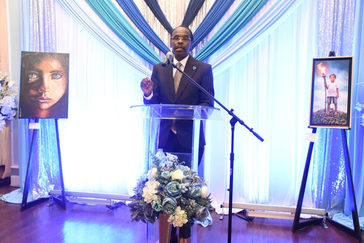 COMMEMORATING WORLD DAY AGAINST TRAFFICKING IN PERSONS

On Tuesday July 30, 2024, the Ministry of National Security’s Counter Trafficking Unit hosted an Art Gala titled “Guardians of Hope” in commemoration of World Day Against Trafficking in Persons at Mille Fleurs.