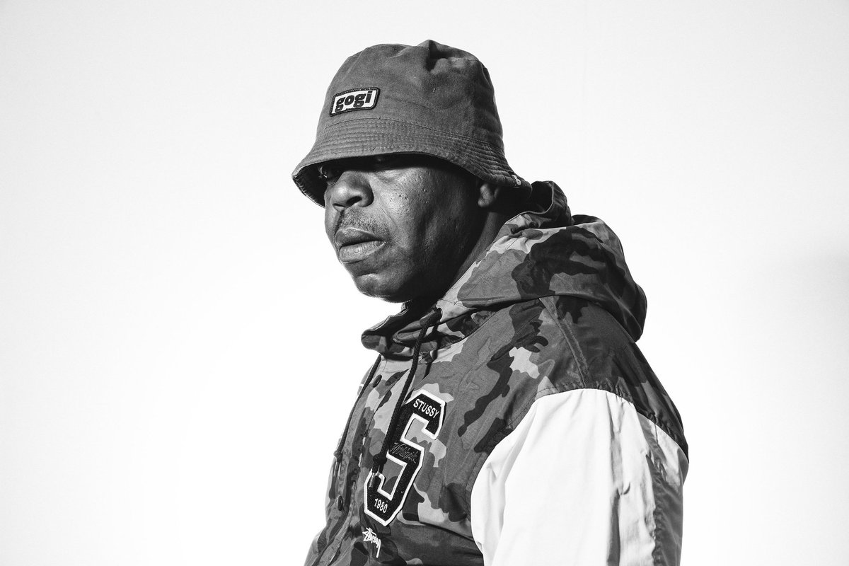 Today we've lost one of the greats. Randall was a foundational part of the scene and helped write the blueprint for the art of the drum 'n' bass selector. His legacy is permanently woven into DnB culture.

RIP DJ Randall

youtube.com/live/UgK8h9xRF…