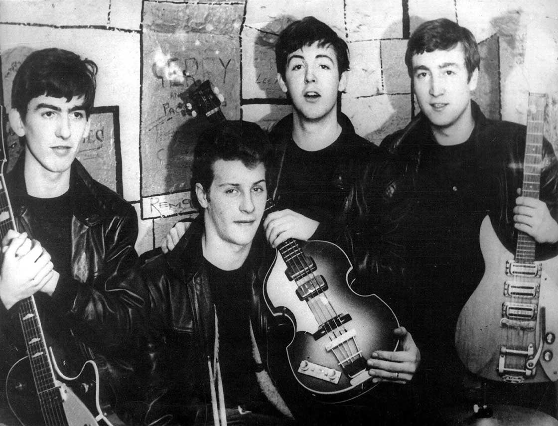 LetChristy's tweet photo. *THIS SATURDAY*
@letchristy
Episode 123 ➡️ Pete Best @BeatlesPeteBest 

#linkinbio #petebest #letchristytakeit #beatles #thebeatles #johnlennon #paulmccartney #georgeharrison #ringostarr #music #beatlemania #rock #beatlesforever #lennon #abbeyroad #rocknroll https://t.co/qzLt6pXg9R
