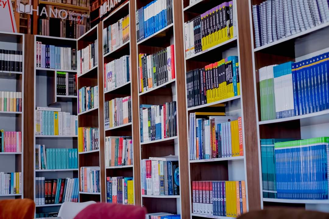 HanoLibrary's tweet photo. Ma ogtahay in aad buug amaahan karto, sidoo kale ma ogtahay in aad buug u hadiyeyn karto maktabadda Dadweynaha ee Hano Community Library
Ina soo booqo
Nagu soo biir @HanoLibrary
@DrSadiyoSiad
#maktabaddadadwaynahaeehano
#HanoCommunityLibrary https://t.co/Byh3vlVyzH