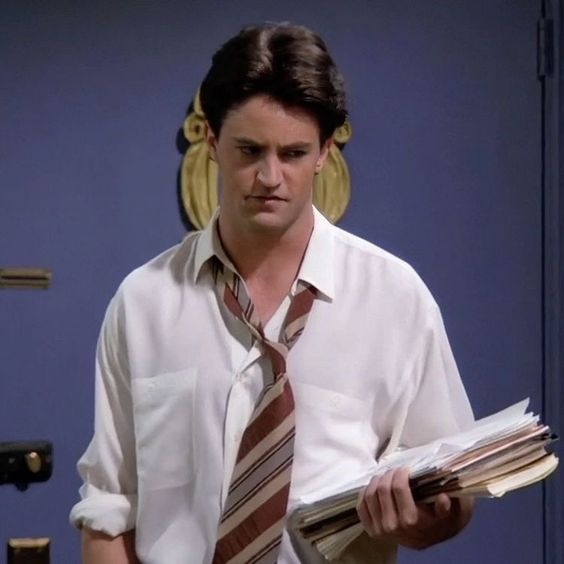 TheCinesthetic's tweet photo. chandler bing. https://t.co/KIfhReTiEB