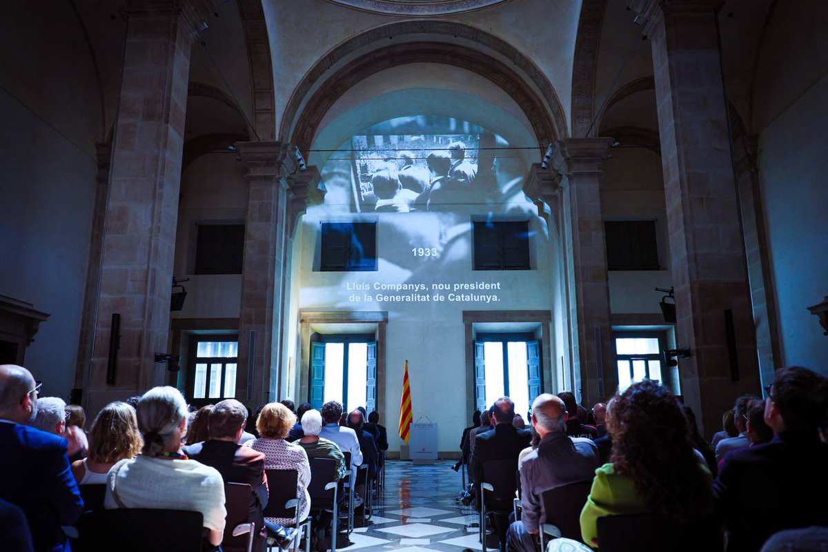 El Saló de Sant Jordi ha recuperat el seu aspecte original i el Palau de la Generalitat, un espai majestuós que ha deixat enrere la foscor d'una imatgeria imposada per la dictadura de Primo de Rivera. Per damunt de tot, avui hem celebrat un acte de memòria i compromís democràtic.
