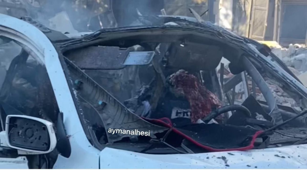 Où sont les journalistes français ? Vous n’avez rien à dire sur vos « confrères » palestiniens qui crèvent la tête explosée ? 

Non vous n’avez rien à dire.