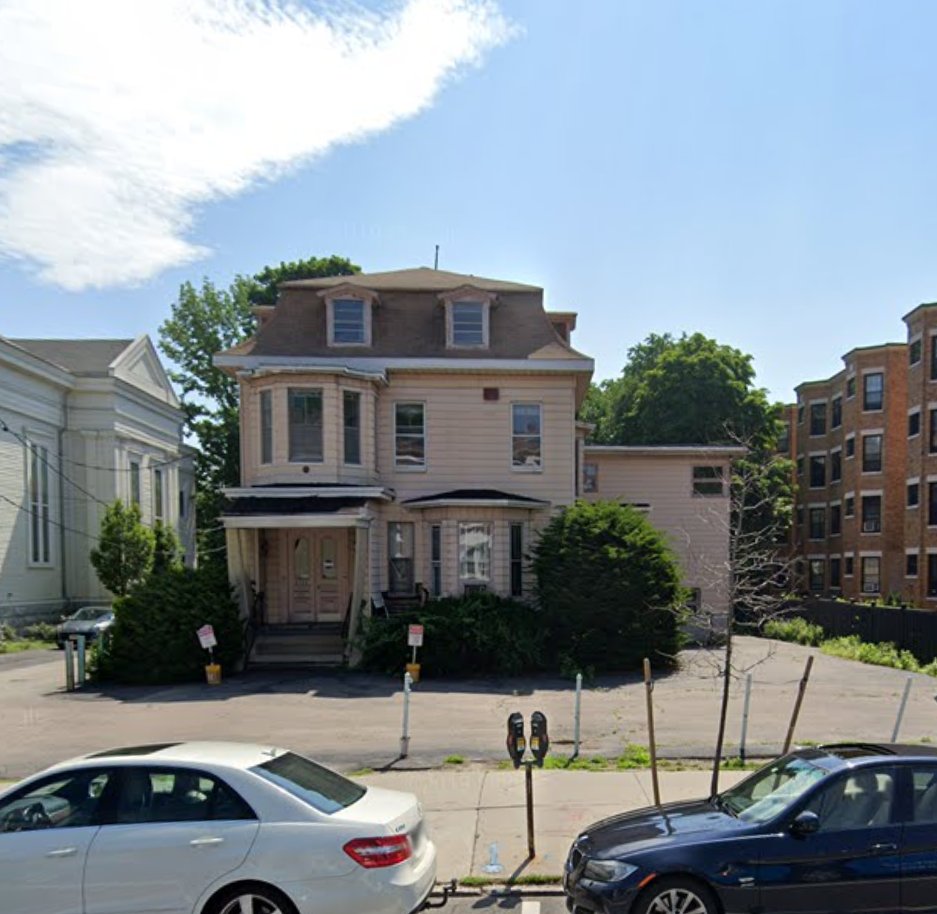 berkie1's tweet photo. This historic single-family home in Cambridge was preserved and converted to 40 Affordable homes by Capstone Communities in 2021.

📍Cambridge, MA https://t.co/qSvNruGir4