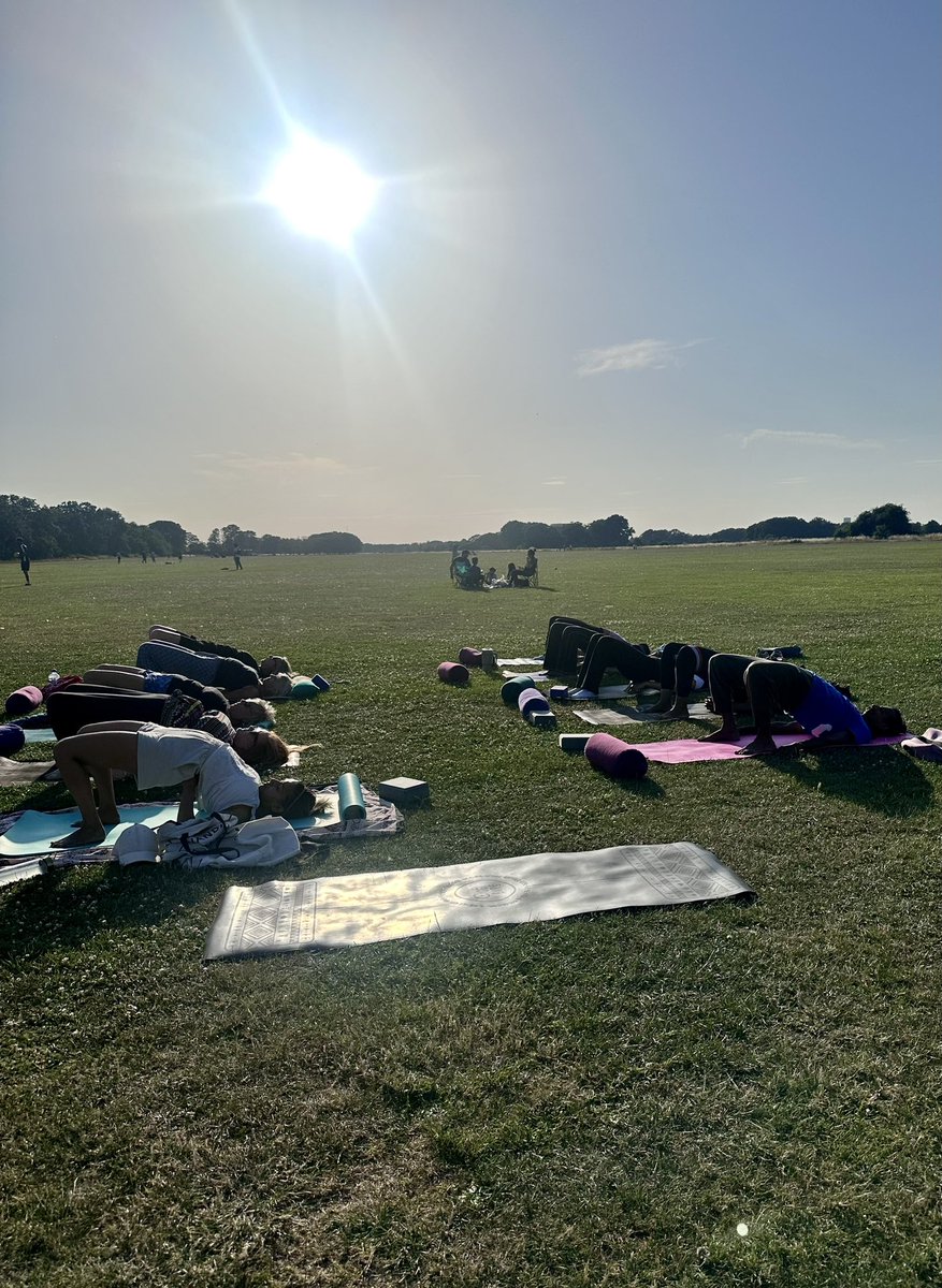 Sunset backbend @onepeopleyoga