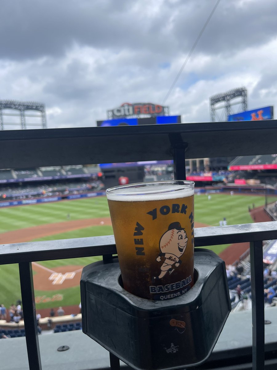 SCDoubleJ's tweet image. Gotta remember to enjoy this ride when life gets crazy. Not really a Mets fan but catching a game and having beer with my dad when the opportunity presents itself will always be an awesome day.