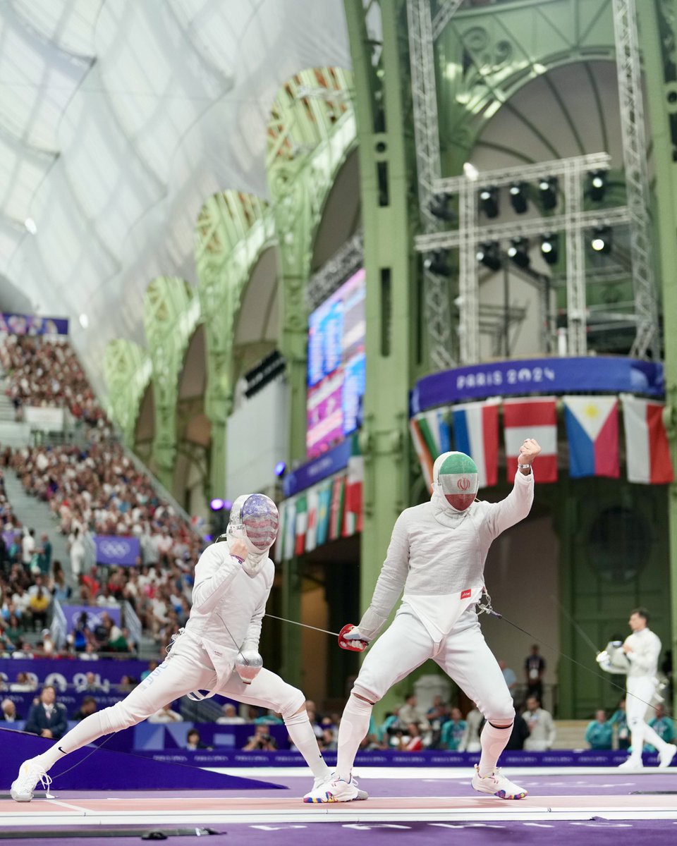 BleacherReport's tweet photo. Paris' Grand Palais might be the best venue of the Olympics 👀🔥

The 775,000 square foot exhibition hall will host both fencing and taekwondo events during the Olympics

(h/t @ChKlaue) https://t.co/BelrsSqylx