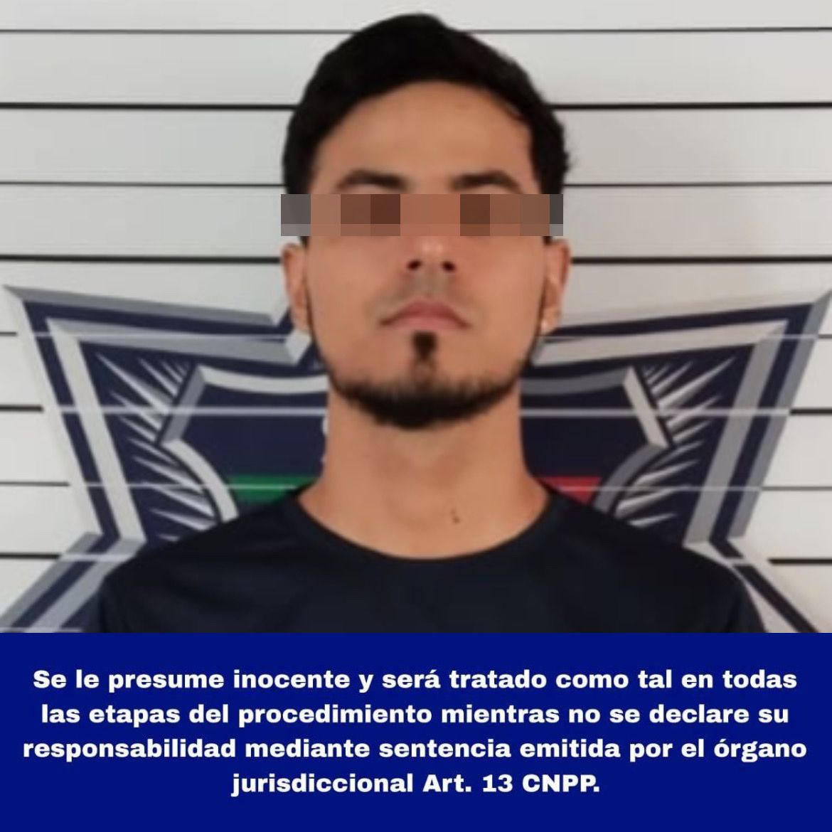 roja_roo's tweet photo. La @SSC_QROO detuvo en Cancún a Colombiano con una motocicleta que cuenta con reporte de robo. ⬇️

https://t.co/v8TuOvzwTe https://t.co/HShvCcY1dB