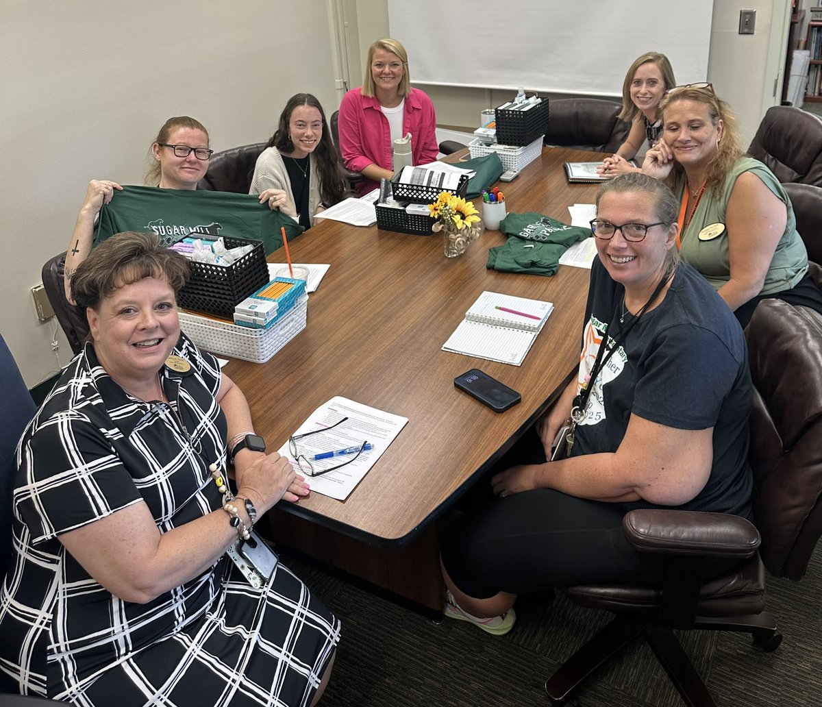 So happy to welcome our newest teacher Panthers at Sugar Mill today.  We had lots of great conversations and laughs!  Welcome to the Mill! <a href="/sugarmillpride/">Sugar Mill</a> <a href="/volusiaschools/">Volusia County Schools</a> <a href="/VCSNTA/">VCS New Teacher Academy</a>