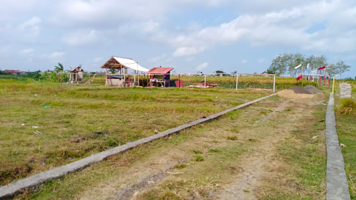 tutthey6's tweet photo. DI JUAL || FREEHOLD LAND

Lokasi di jl Bedugul Kerobokan dekat Umalas Canggu
Luas 7 are
Lebar 28 mtf
Jalan 4.5 mtr

Harga 700 jt/are

Area villa dengan view exclusive reall

PRS_BALI
WA 082236473070

https://t.co/rDL9lp8MMe https://t.co/ZYpU2ycO3g