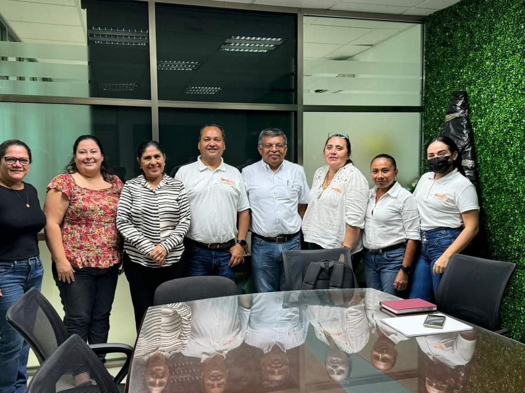 SECCION25SNTE1's tweet photo. Avanzan mesas de trabajo SNTE-SEQ➡️ ver nota completa👇
https://t.co/5ARTg7ujiT https://t.co/Z3qaHx1EKq