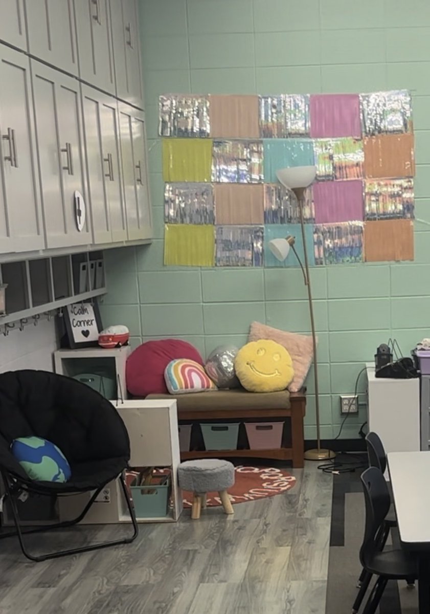 The library is librarying!!! 🤩🪩✏️📚🚌  #clearthelist24 #Classroom #Back2School