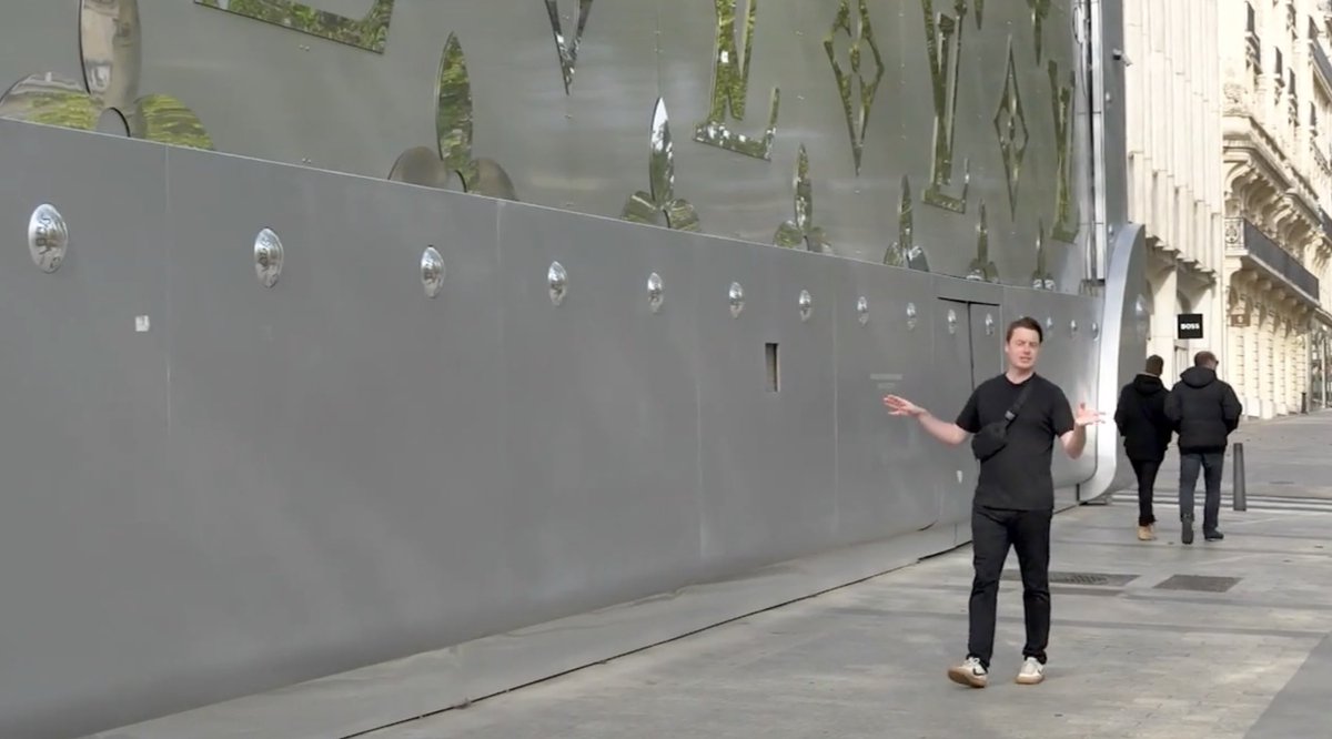 Bradley Warren tweet media