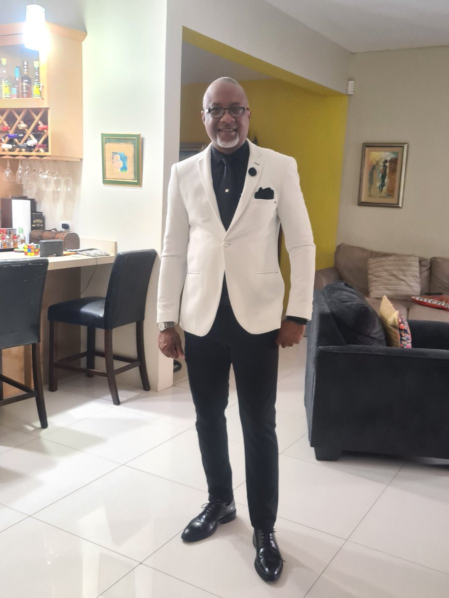 natsnud_73's tweet image. We celebrate.