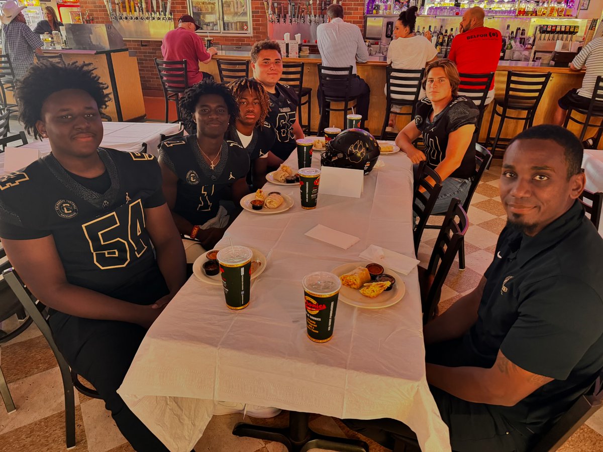 Cronies Sports Grill tweet media