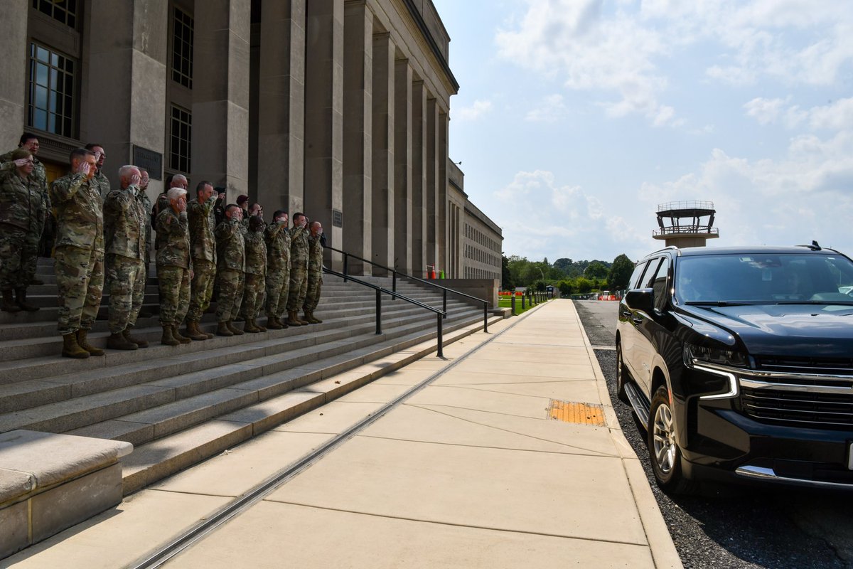 SEA John Raines (@ngb_sea) on Twitter photo Join me in giving a round of applause to the 29th Chief of the <a href="/USNationalGuard/">National Guard</a>, my boss, and a great American, Gen. Daniel Hokanson, as he departs his final day at the Pentagon.
More celebrations to come in the following days!
#AlwaysReady #AlwaysThere Join me in giving a round of applause to the 29th Chief of the <a href="/USNationalGuard/">National Guard</a>, my boss, and a great American, Gen. Daniel Hokanson, as he departs his final day at the Pentagon.
More celebrations to come in the following days!
#AlwaysReady #AlwaysThere